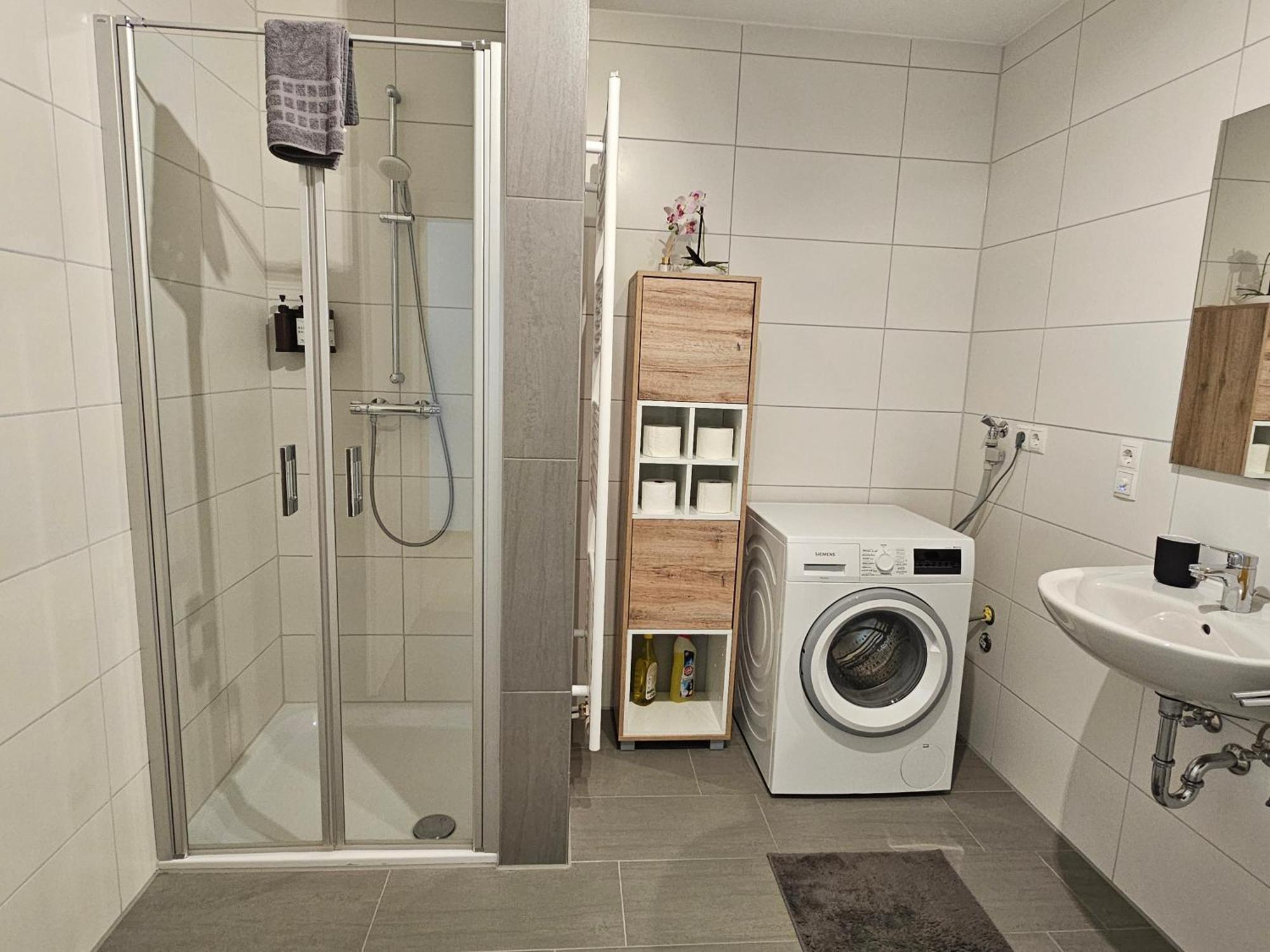 Apartment Balkon Aparment2, Meppen, Kueche, Badezimmer, Waschmaschine Meppen