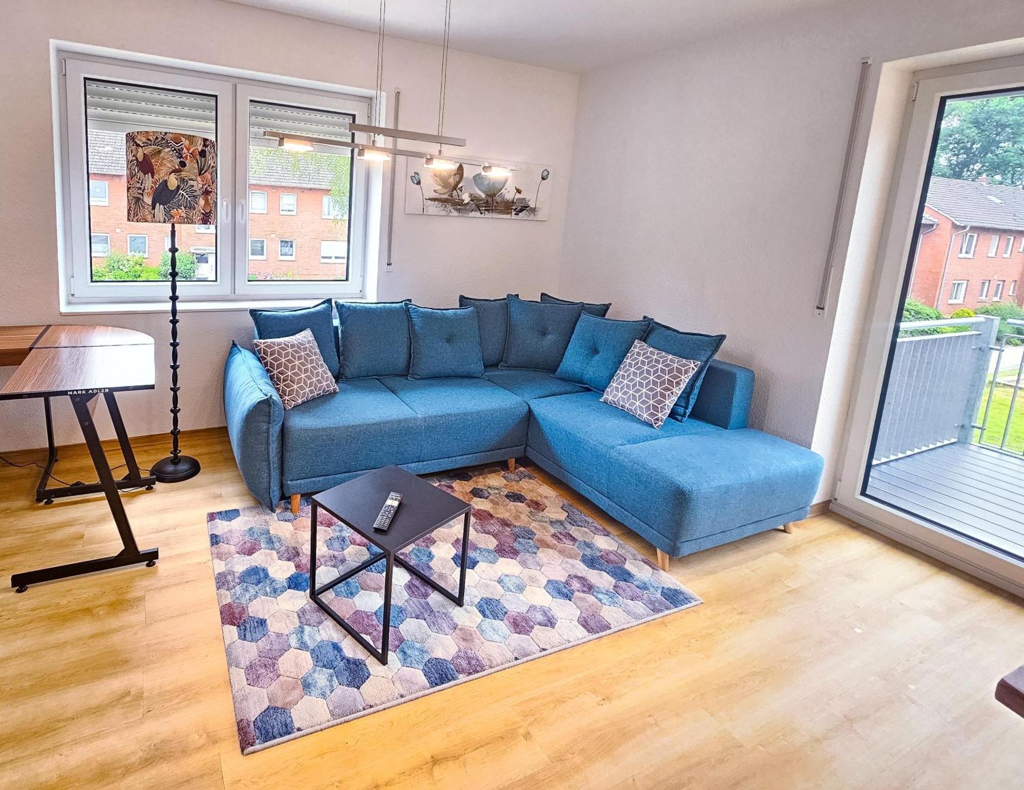 Balkon Aparment2, Meppen, Kueche, Badezimmer, Waschmaschine Apartment