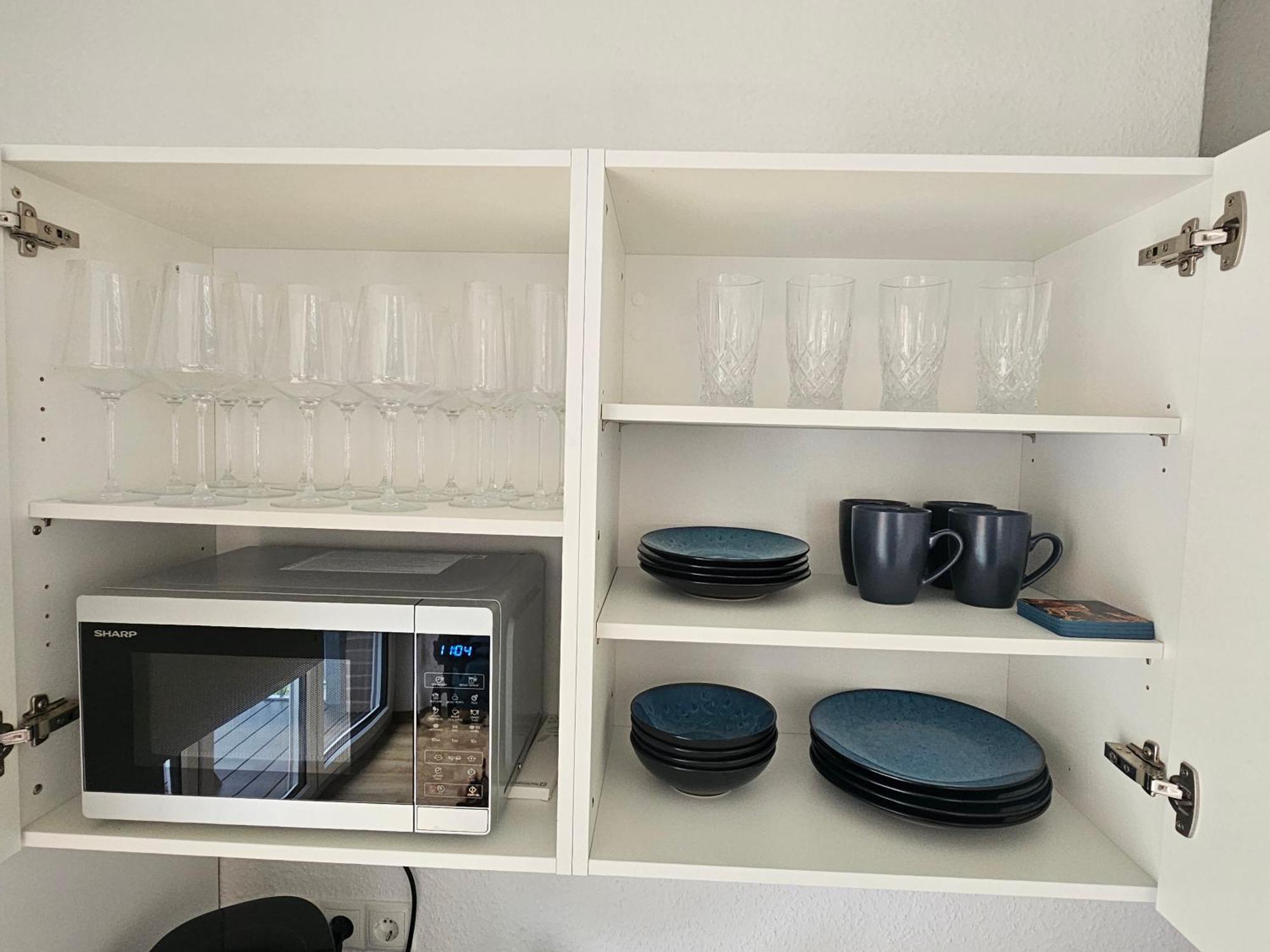 Balkon Aparment2, Meppen, Kueche, Badezimmer, Waschmaschine Apartment