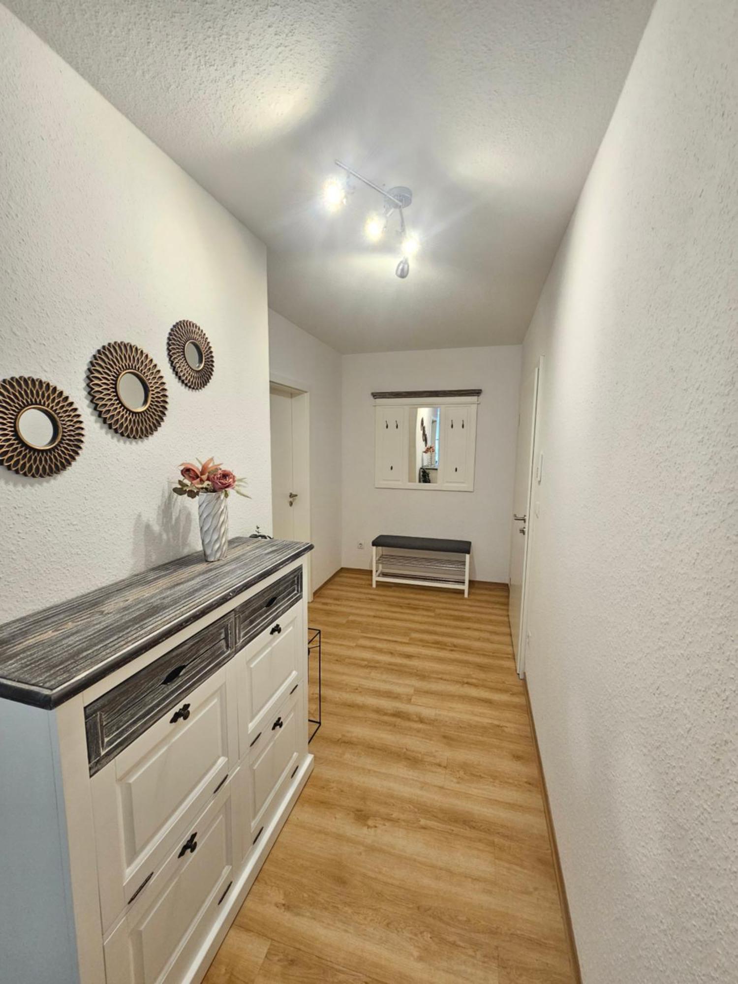 Balkon Aparment2, Meppen, Kueche, Badezimmer, Waschmaschine Apartment